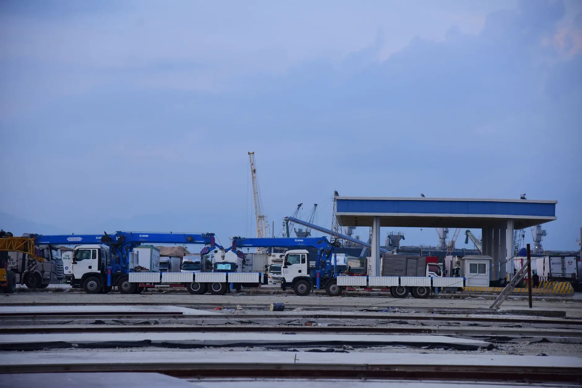 沈阳地区家庭采暖系统分集水器与温控阀选型要点